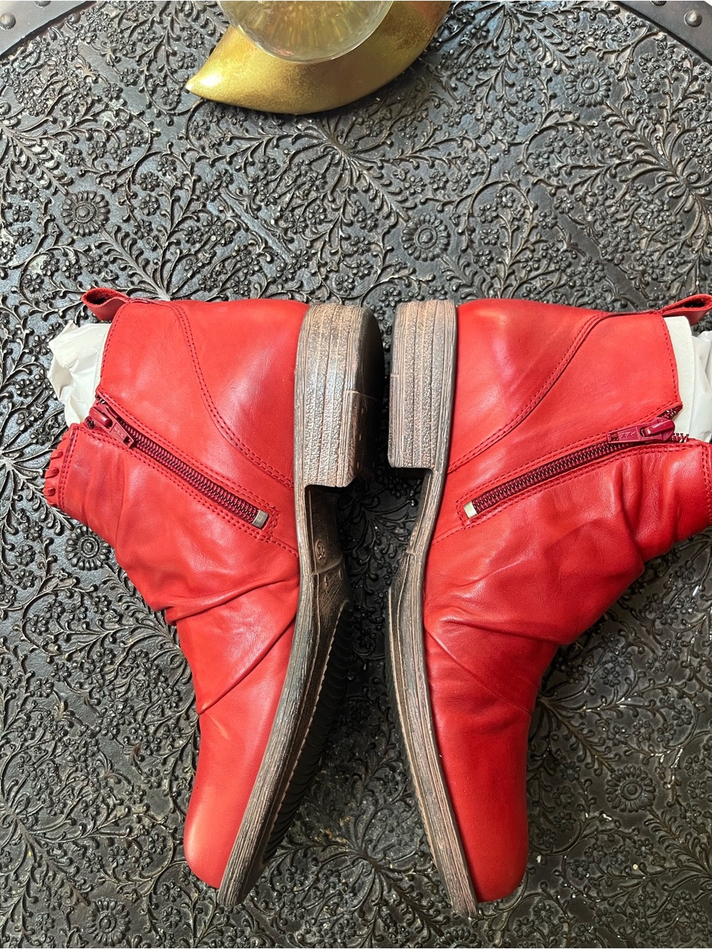 MIZ MOOZ LYNDA WHIPSTITCHED LEATHER ANKLE BOOTS IN RED 8.5 - Picture 5 of 8